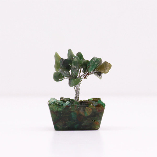 Mini Edelsteinbaum auf Orgonitbasis grüner Aventurin